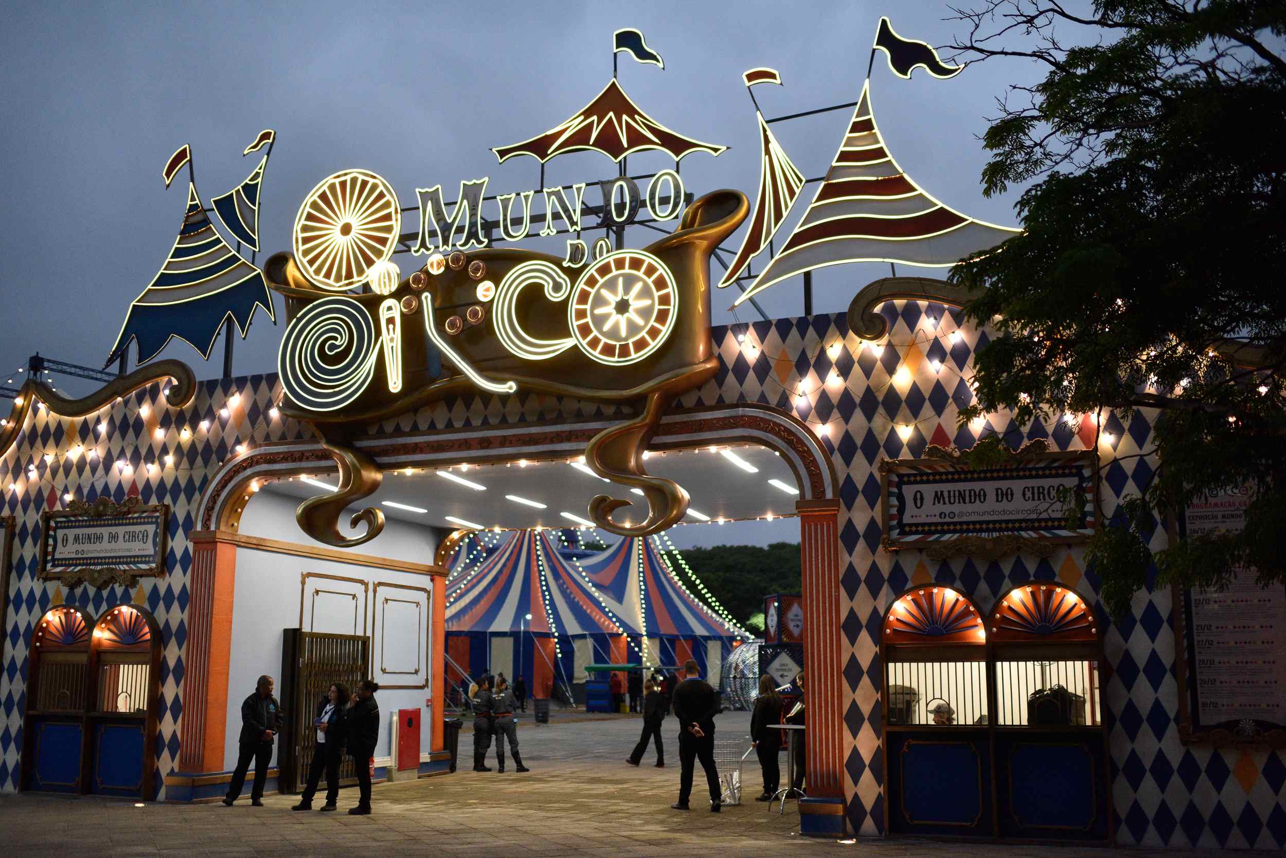 A temporada de férias em “O Mundo do Circo SP” termina com a mágica da Cia. Weber Circus