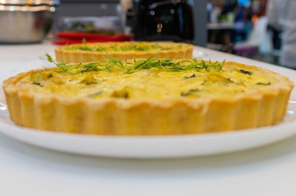 Receita de quiche vegetariana: abóbora, espinafre e tofu se reúnem em uma combinação nutritiva e saborosa