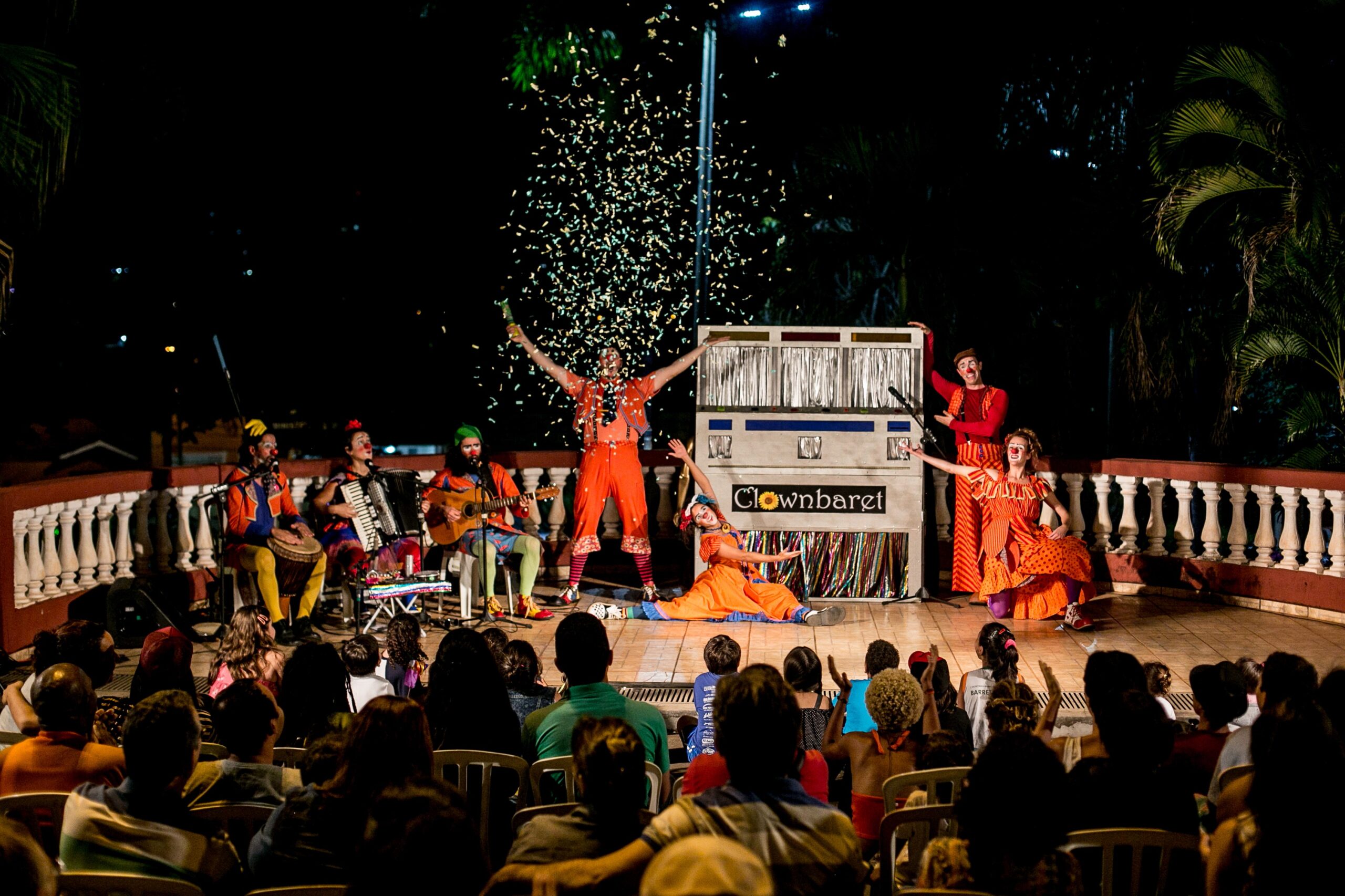 CEU Novo Mundo recebe espetáculo circense gratuito no Dia das Crianças