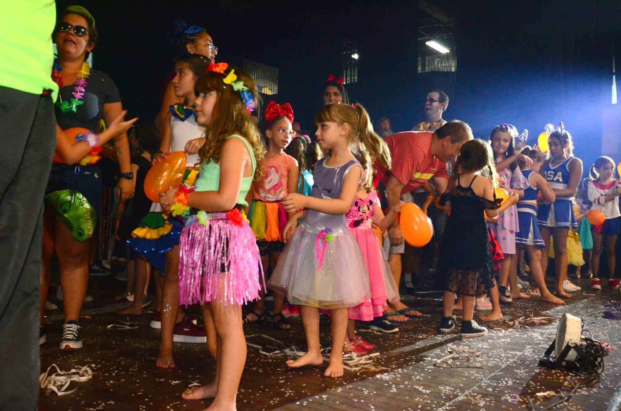 Clube Esperia promove “Festa à Fantasia na Folia” com atrações voltadas para crianças
