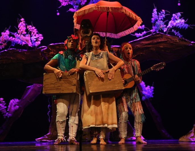 Peça infantojuvenil sobre a vida e a obra da poeta Cora Coralina entra em cartaz no Sesc Santana 