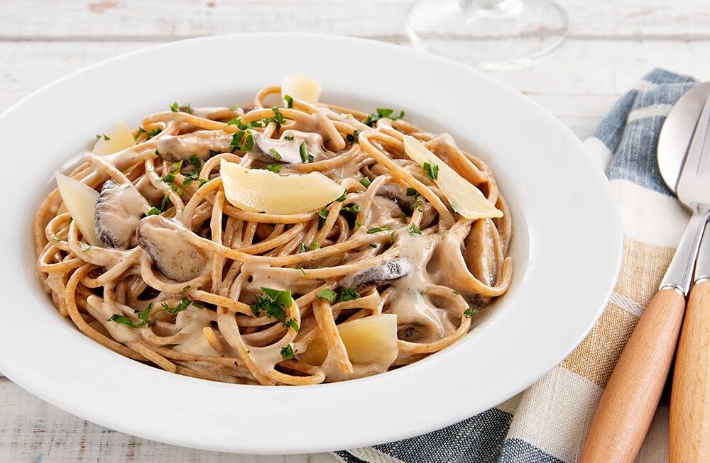 Espaguete com Shitake ao Balsâmico: Sabor sofisticado em 30 minutos