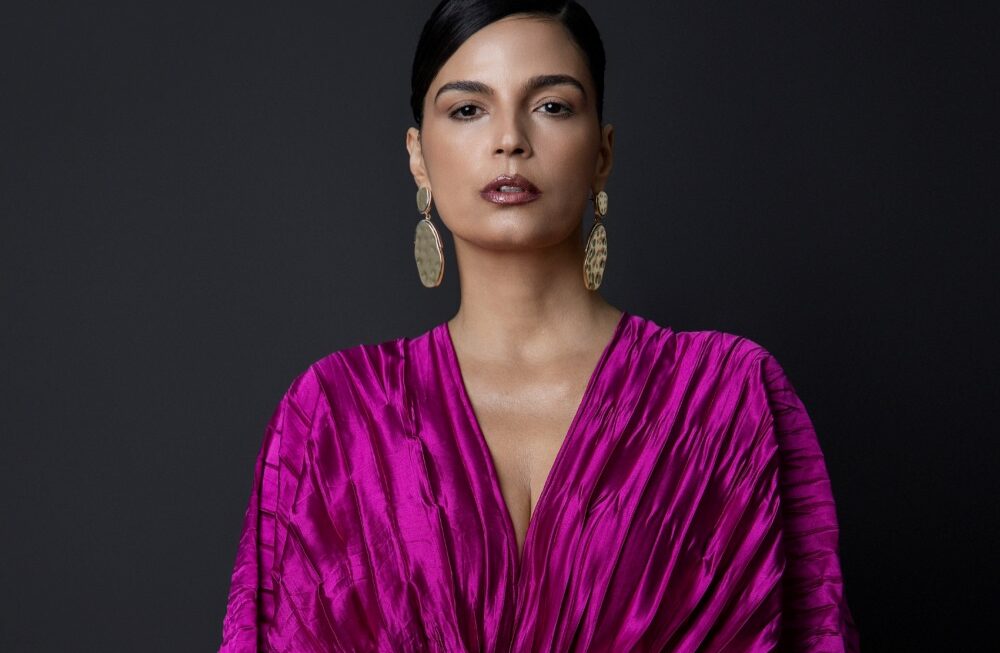 Emanuelle Araújo lança o single “Beija Minha Boca” no Carnaval 2026