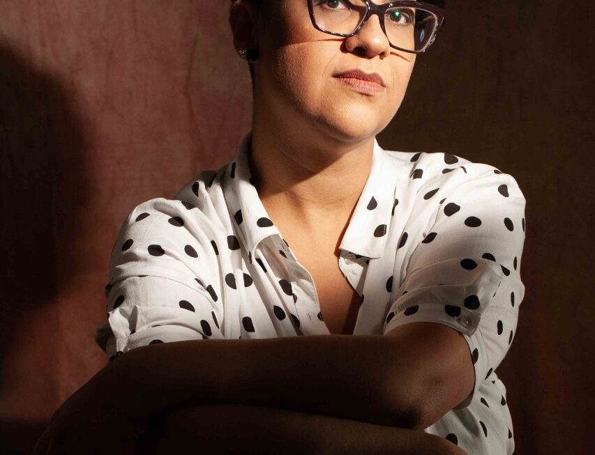 Escritora da Brasilândia transforma vivência da periferia em literatura premiada