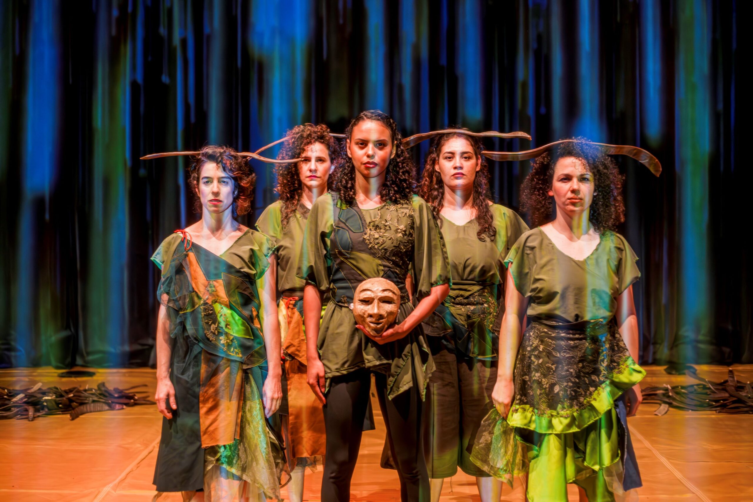 Espetáculo sobre agricultura urbana no Sesc Santana na Zona Norte de São Paulo