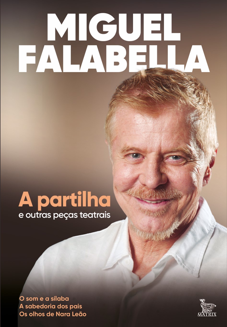 Miguel Falabella lança livro com peças teatrais em São Paulo