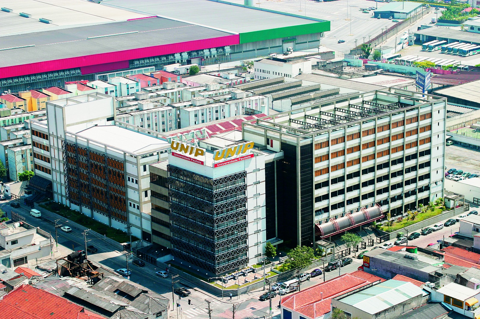 atendimento gratuito imposto de renda UNIP zona norte São Paulo alunos auxiliando contribuintes