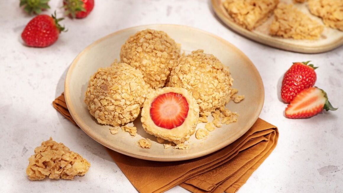 NISSIN aposta em bombom de morango crocante para a Páscoa