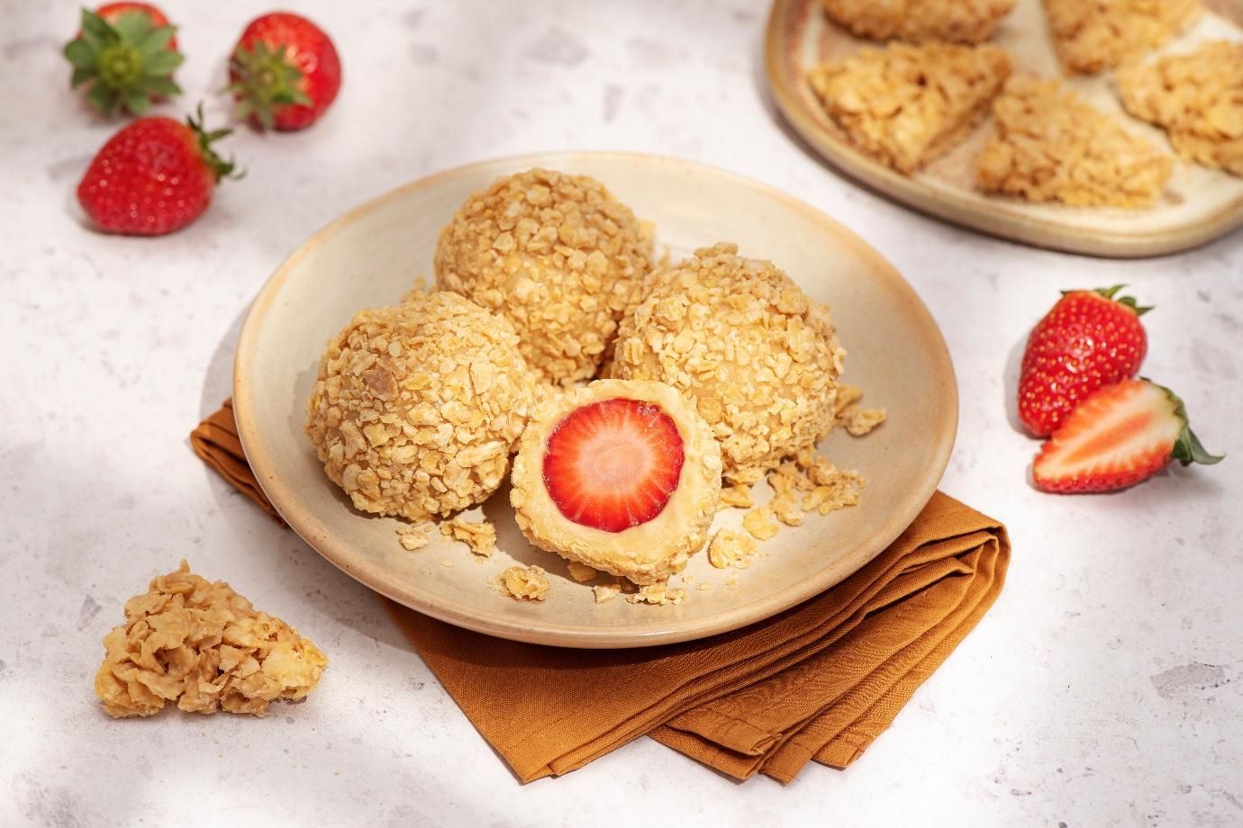 Bombom de morango com Croc Choco da NISSIN como receita especial de Páscoa