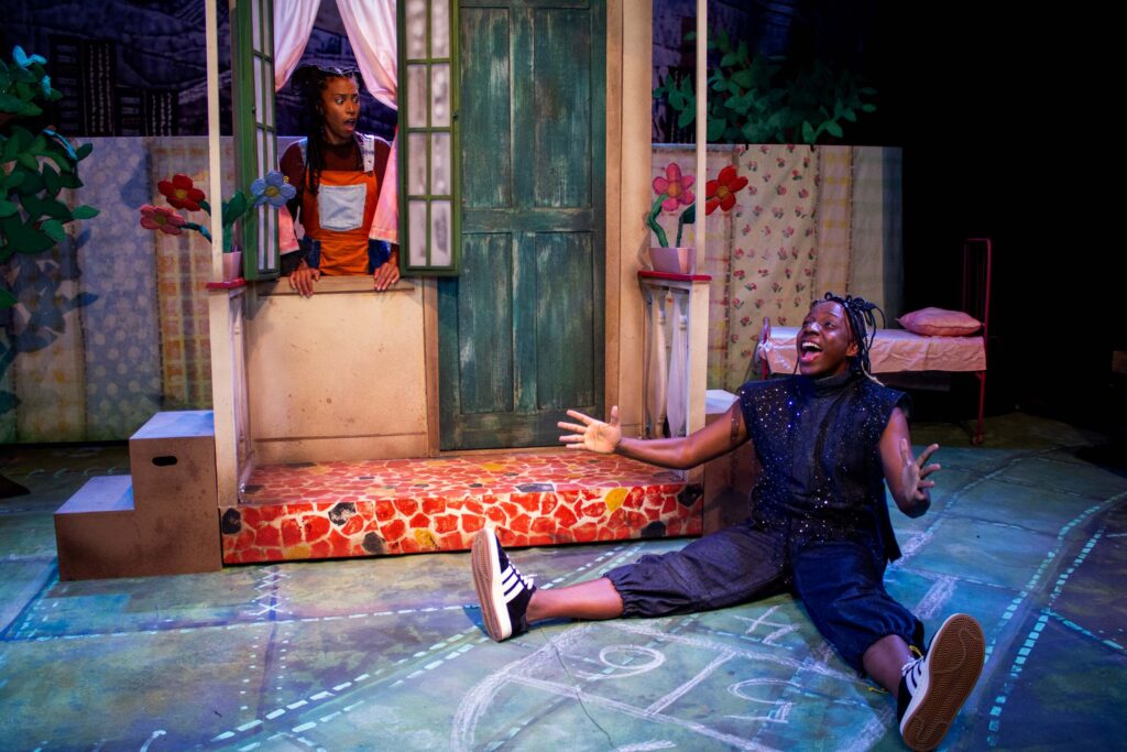 Espetáculo Quando Anoitece no CEU Jaçanã aborda cultura negra e identidade racial