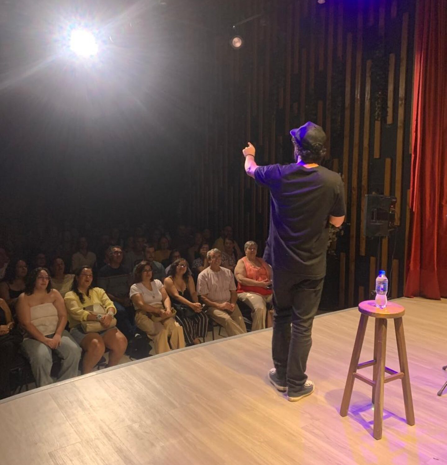 Teatro e exposição no TriMais Places no Tucuruvi, Zona Norte de São Paulo