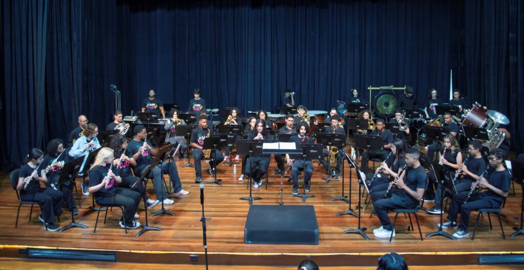 Banda Sinfônica Juvenil do GURI faz concerto gratuito na Brasilândia