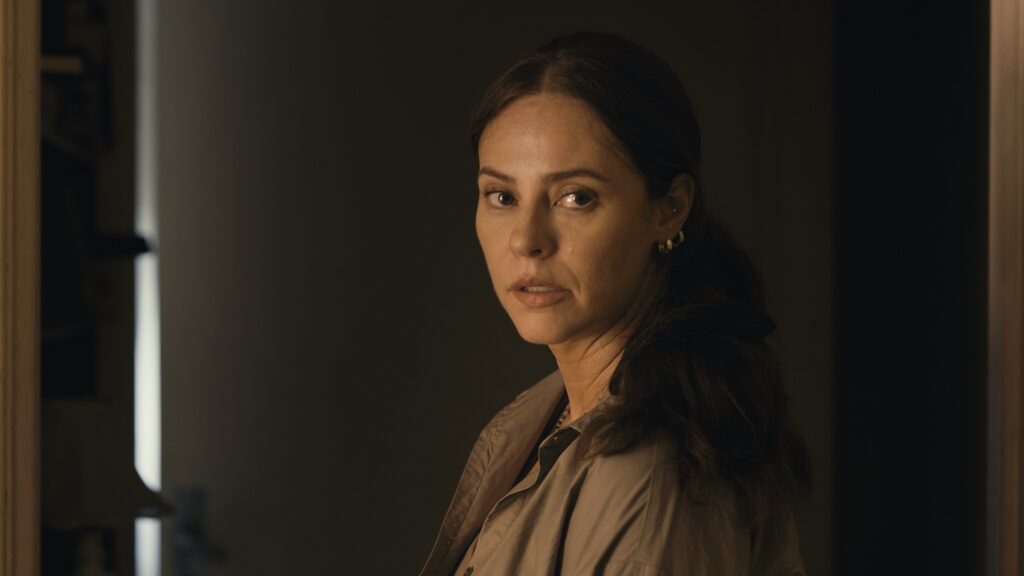 Paolla Oliveira em cena do filme Herança de Narcisa