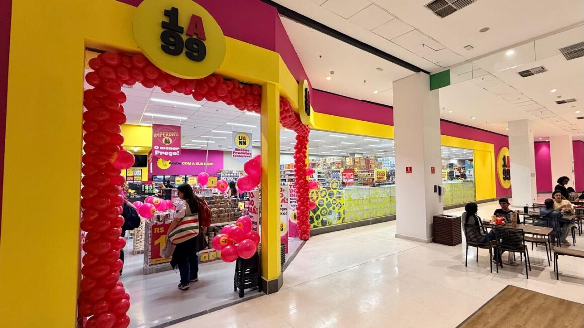 Nova loja da 1A99 inaugurada no Shopping Metrô Tucuruvi na Zona Norte de São Paulo