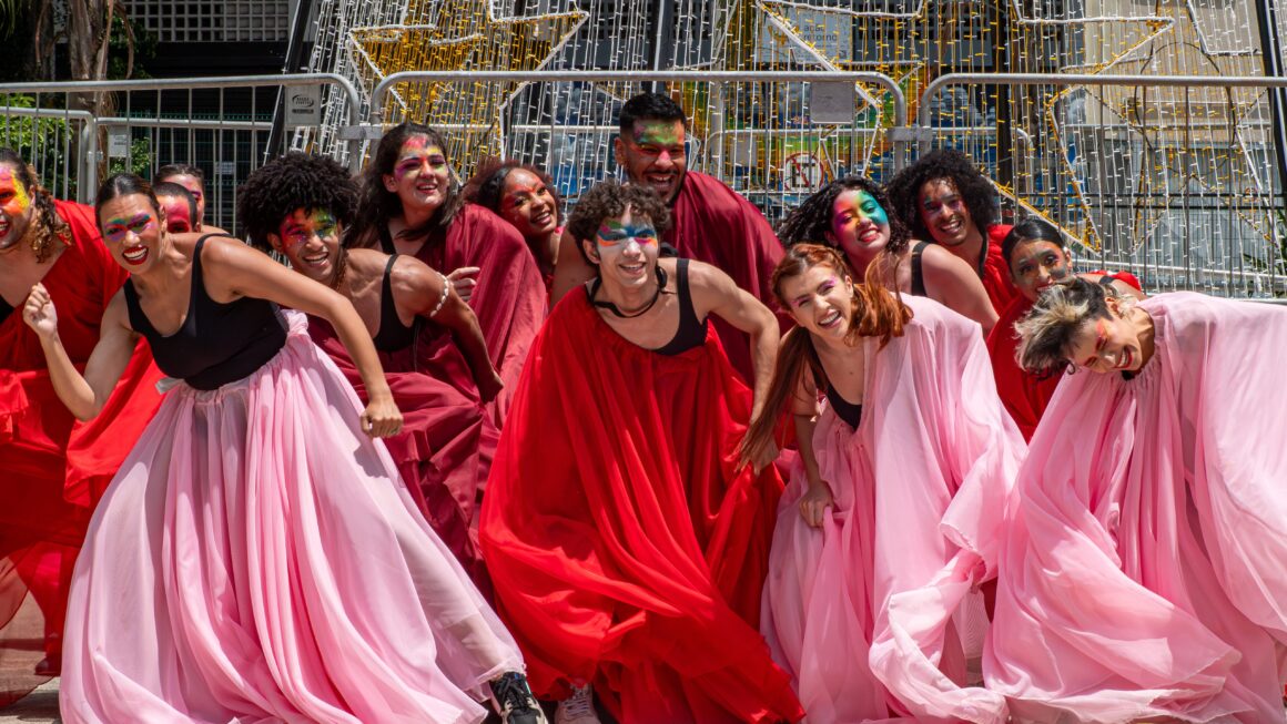 Apresentação da São Paulo Escola de Dança na Biblioteca de São Paulo em Santana