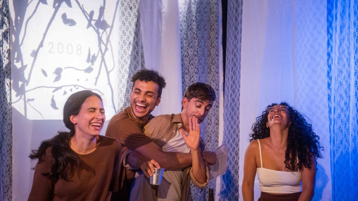 Espetáculo gratuito sobre adoção estreia no Teatro Alfredo Mesquita, em Santana