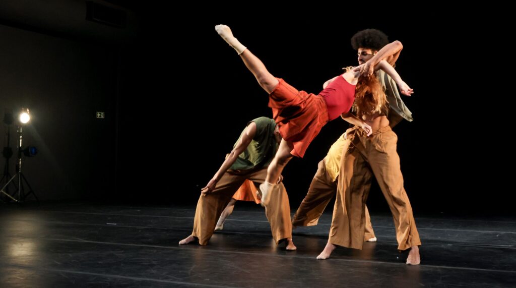 Cisne Negro Cia. de Dança apresenta dois espetáculos no Sesc Santana neste fim de semana