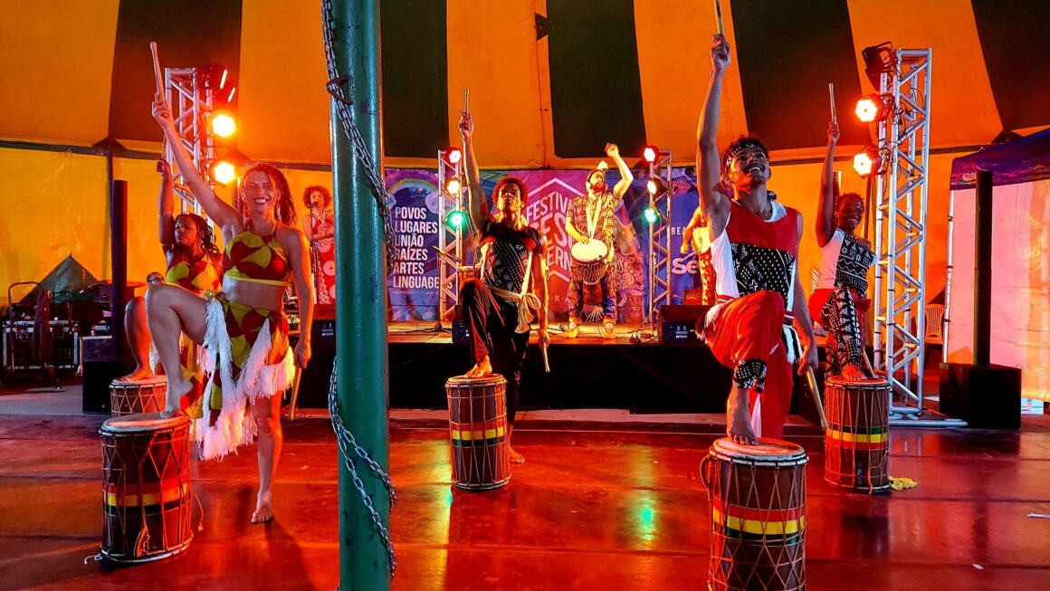Trupe Benkady celebra 15 anos com espetáculo gratuito na Casa de Cultura Freguesia do Ó