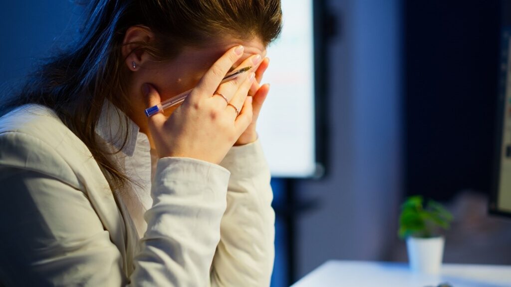 Burnout, ansiedade ou estresse? Entenda o que os sinais podem indicar