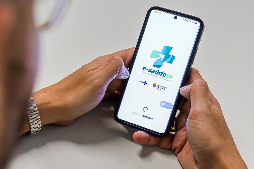 Saúde Digital SP amplia acesso a teleconsultas 24h em SP