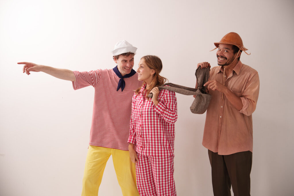 “À Procura de João” leva fantasia e afeto ao Teatro Alfredo Mesquita