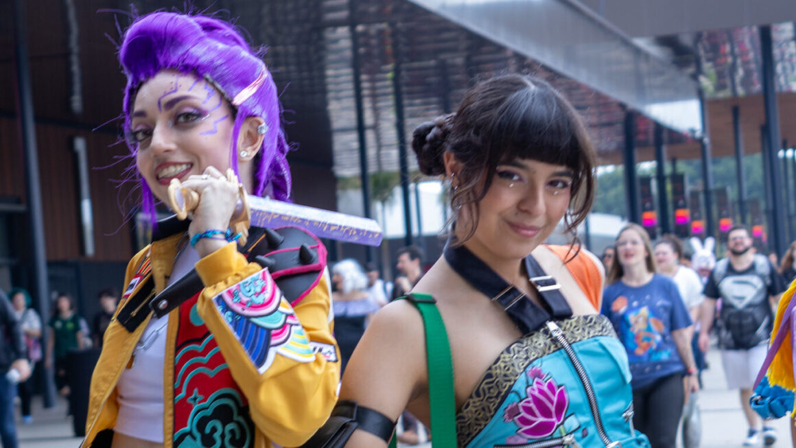 Brasil Game Show 2026 reúne marcas, lançamentos, eSports e atrações da cultura gamer no Distrito Anhembi.