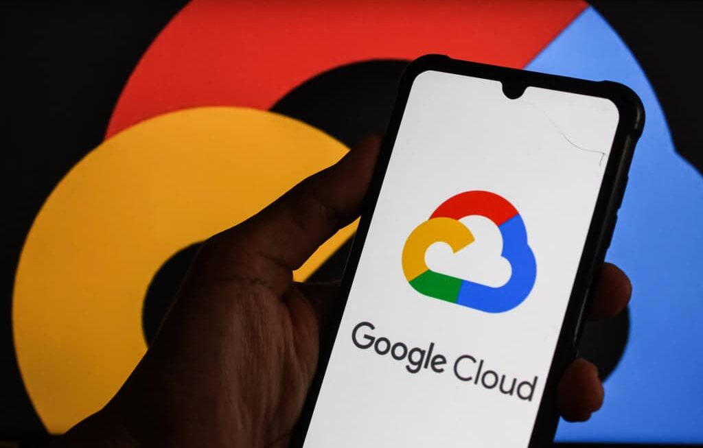 Google Cloud promove treinamento gratuito de IA para 200 mil pessoas em um dia