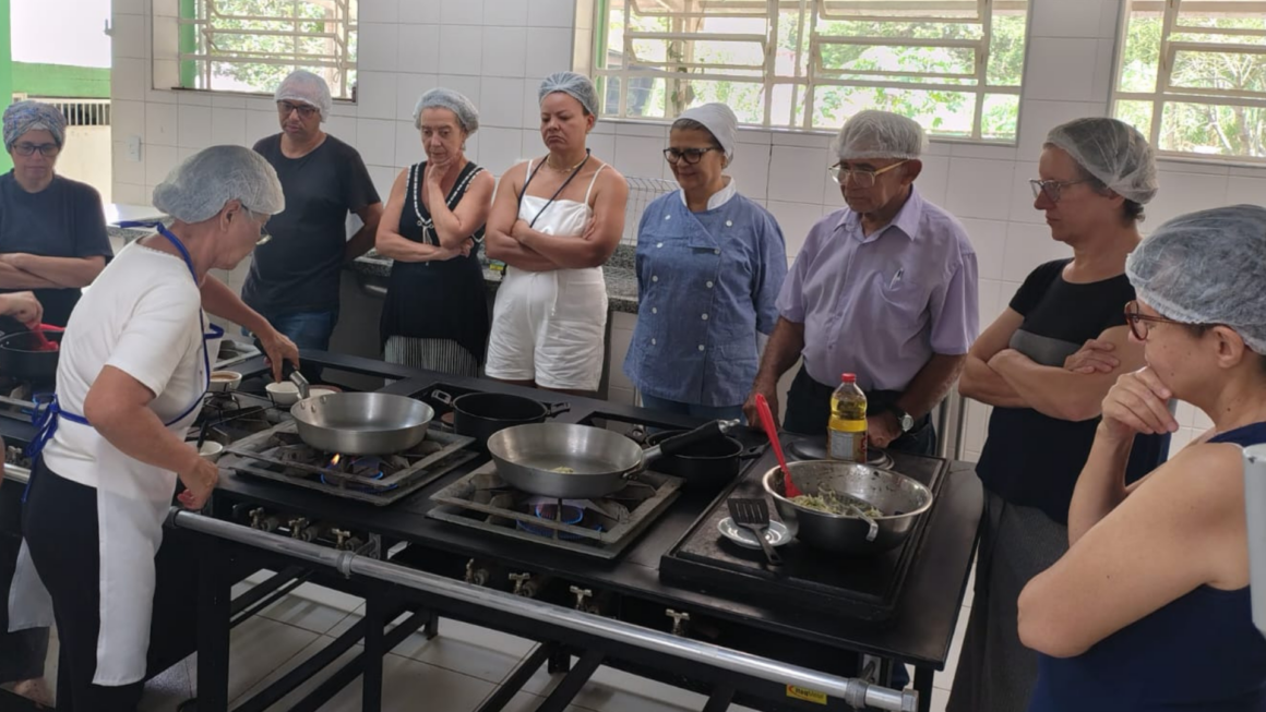 Oficinas gratuitas de culinária no CRESAN Vila Maria, na Zona Norte de São Paulo
