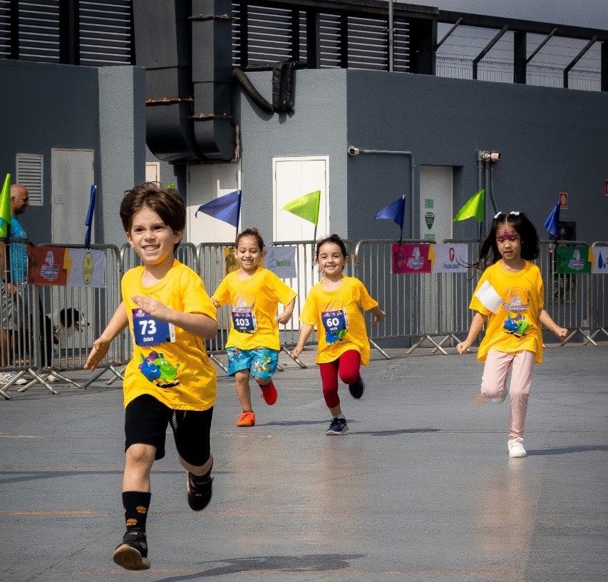 Corrida Kid’s reúne crianças e adolescentes no TriMais Places