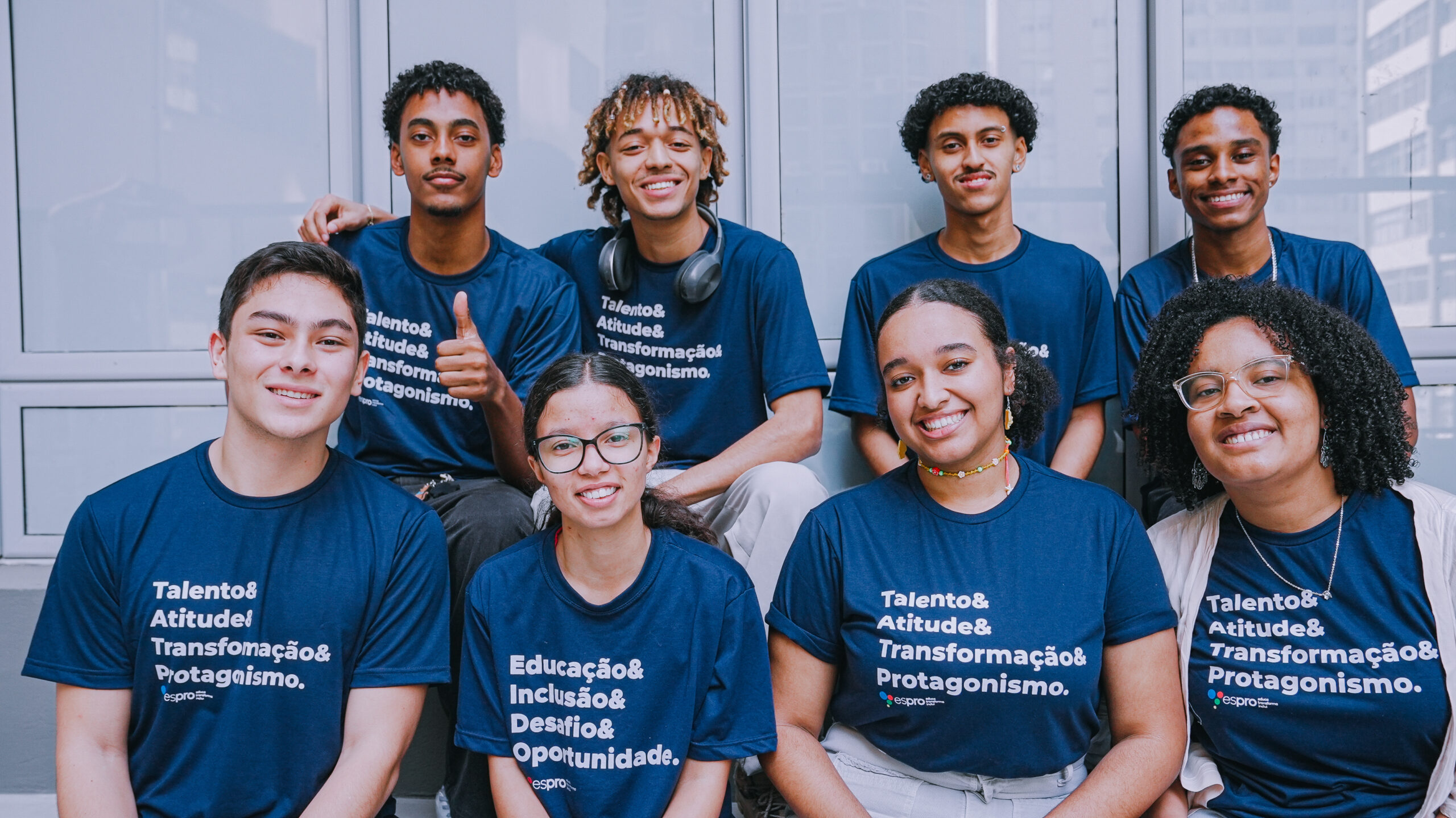 Jovens participam de formação profissional do Projeto Formar, parceria entre Espro e LEROY MERLIN.