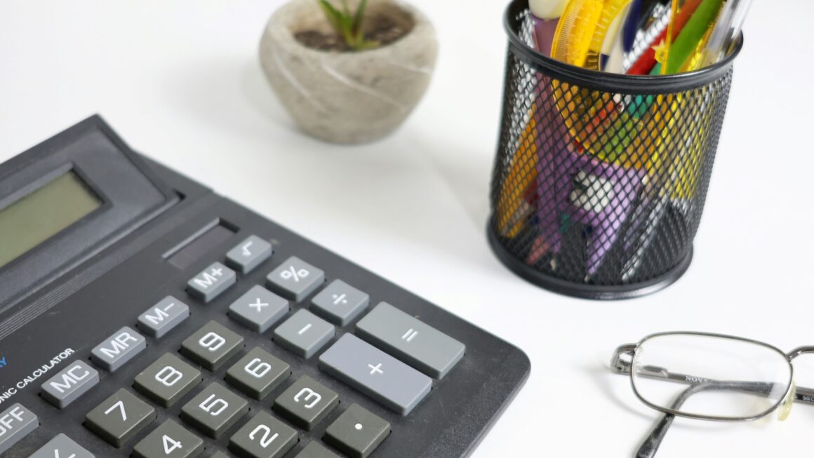 Kultivi oferece curso gratuito para organizar a vida financeira